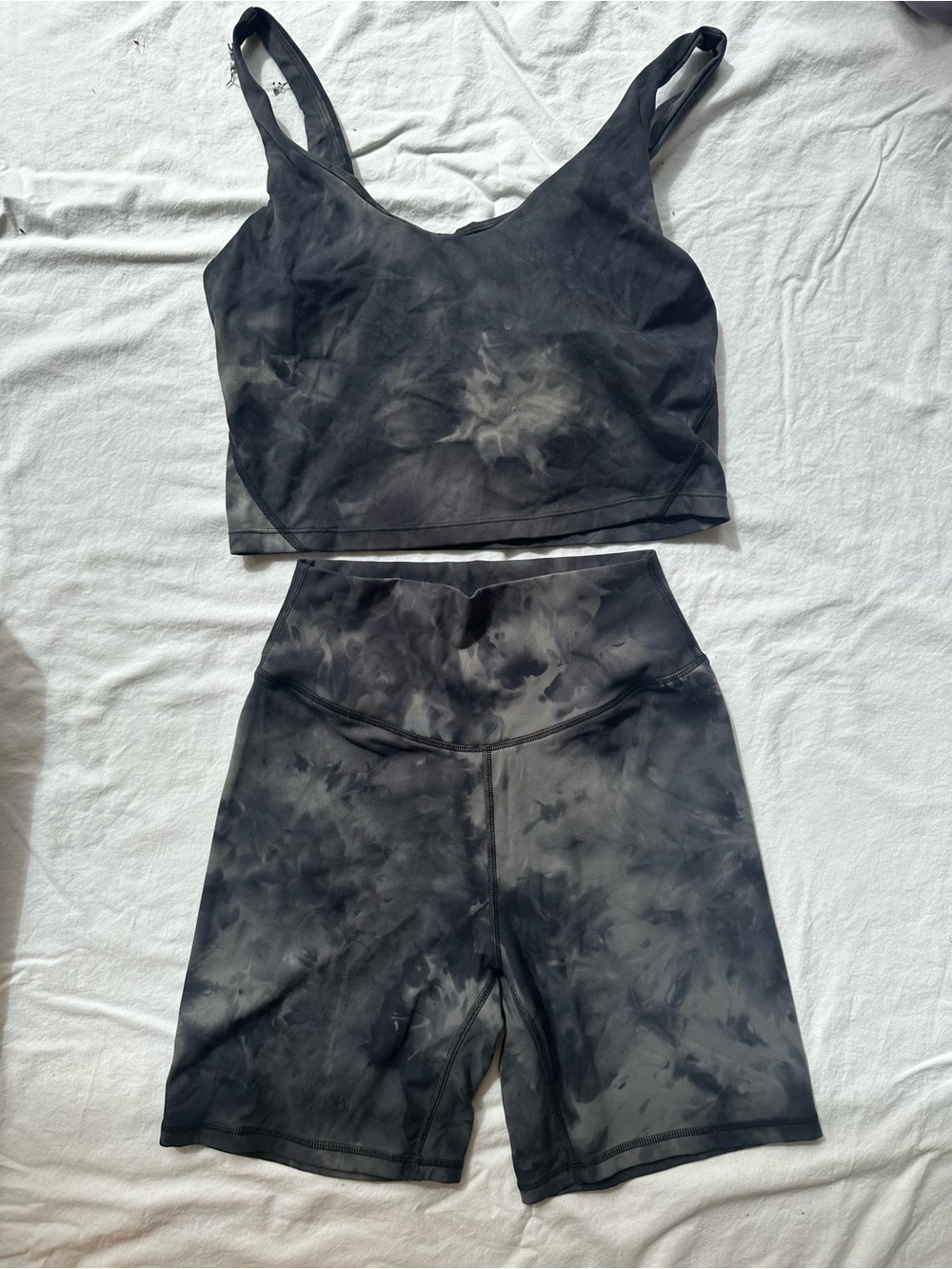 Kamo Fitness Tie-Dye Black High-Waist Athletic Bike Shorts and Crop Top